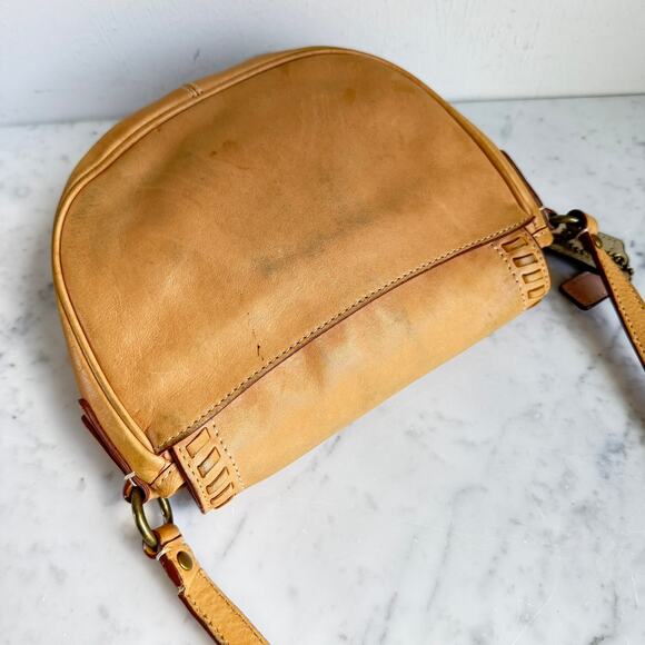 Coach Shoulder Bag Leather Saddle Tan Buckle Western Boho Crossbody - Picture 4 of 16